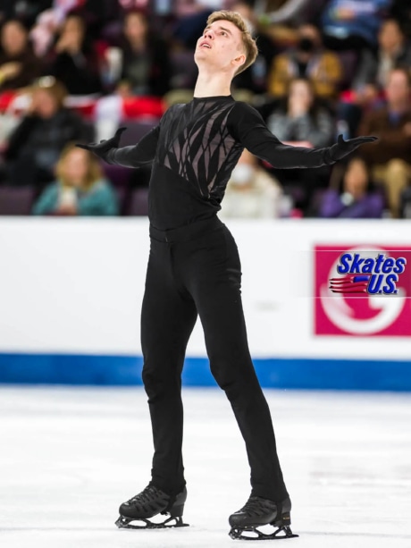 Ice Gallery Skates U.S.